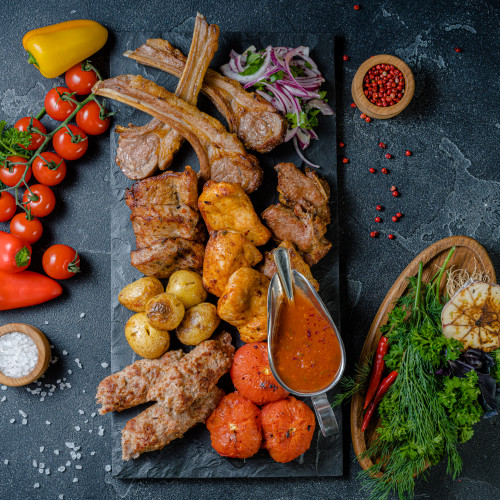 Кавказский ресторан "Шахин-Шах" в Москве: Вкус традиций и атмосферный уют